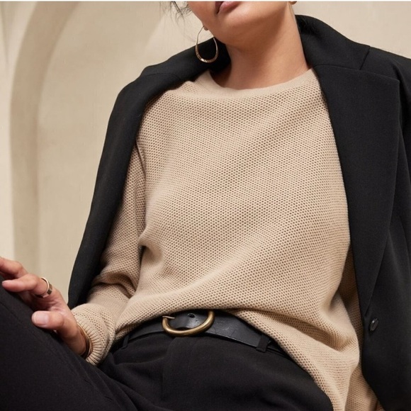 Banana Republic High Rise Flare pull on pants - Picture 4 of 10